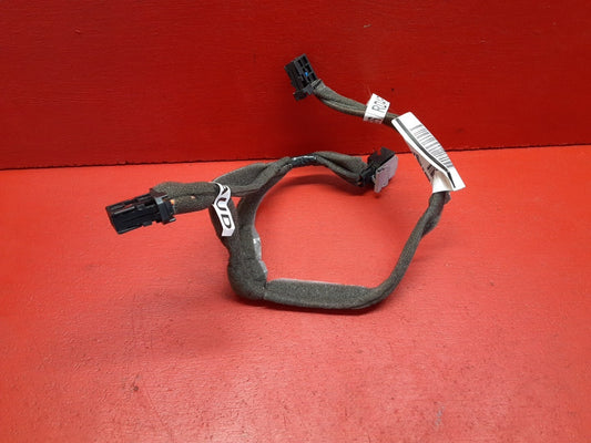 2004-2012 Volvo V50 CD Player Navigation Multiplex Module WIRE HARNESS 30724155