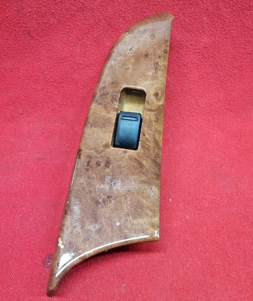2002 2003 2004 Infiniti I35 3.5L V6 REAR PASSENGER RIGHT Window Switch Woodgrain