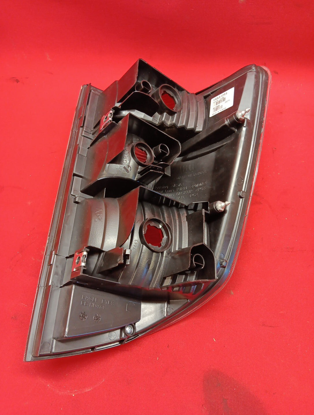 Eagle Eyes Rear Left Taillight Assembly For 06-08 Honda Ridgeline HD474-U100L
