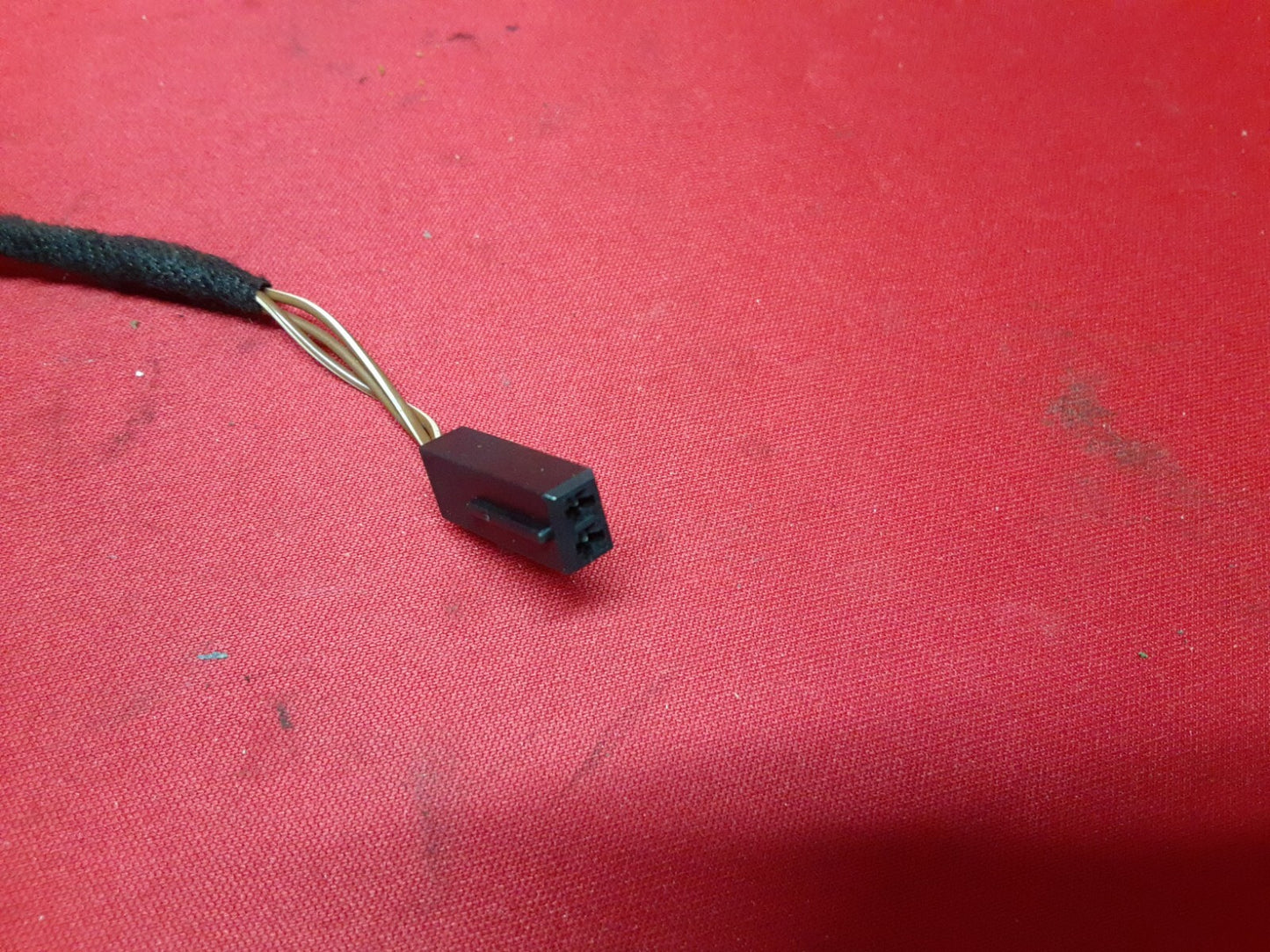 1996 - 2008 Audi 1995 - 2005 VW Parking Brake Switch 	1H0-947-561-A  PIGTAIL