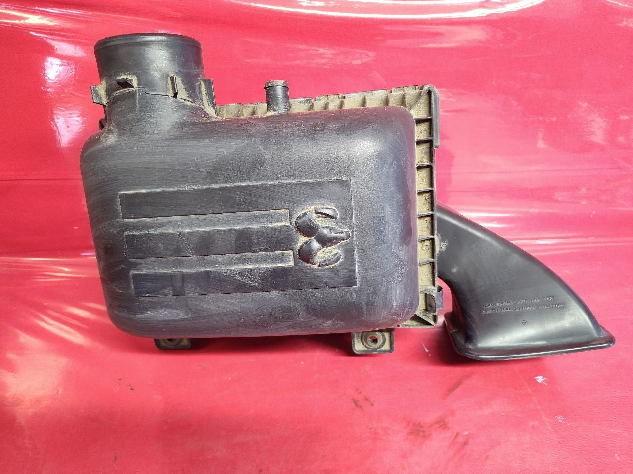 2009-2018 Dodge Ram 1500 2500 3500 Air Cleaner Filter Box w/ Intake Duct