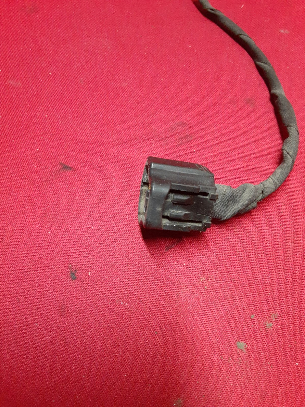 2008 - 2019 Ford Lincoln Mercury Fuel Vapor Charcoal Canister AG1Z9D653D PIGTAIL