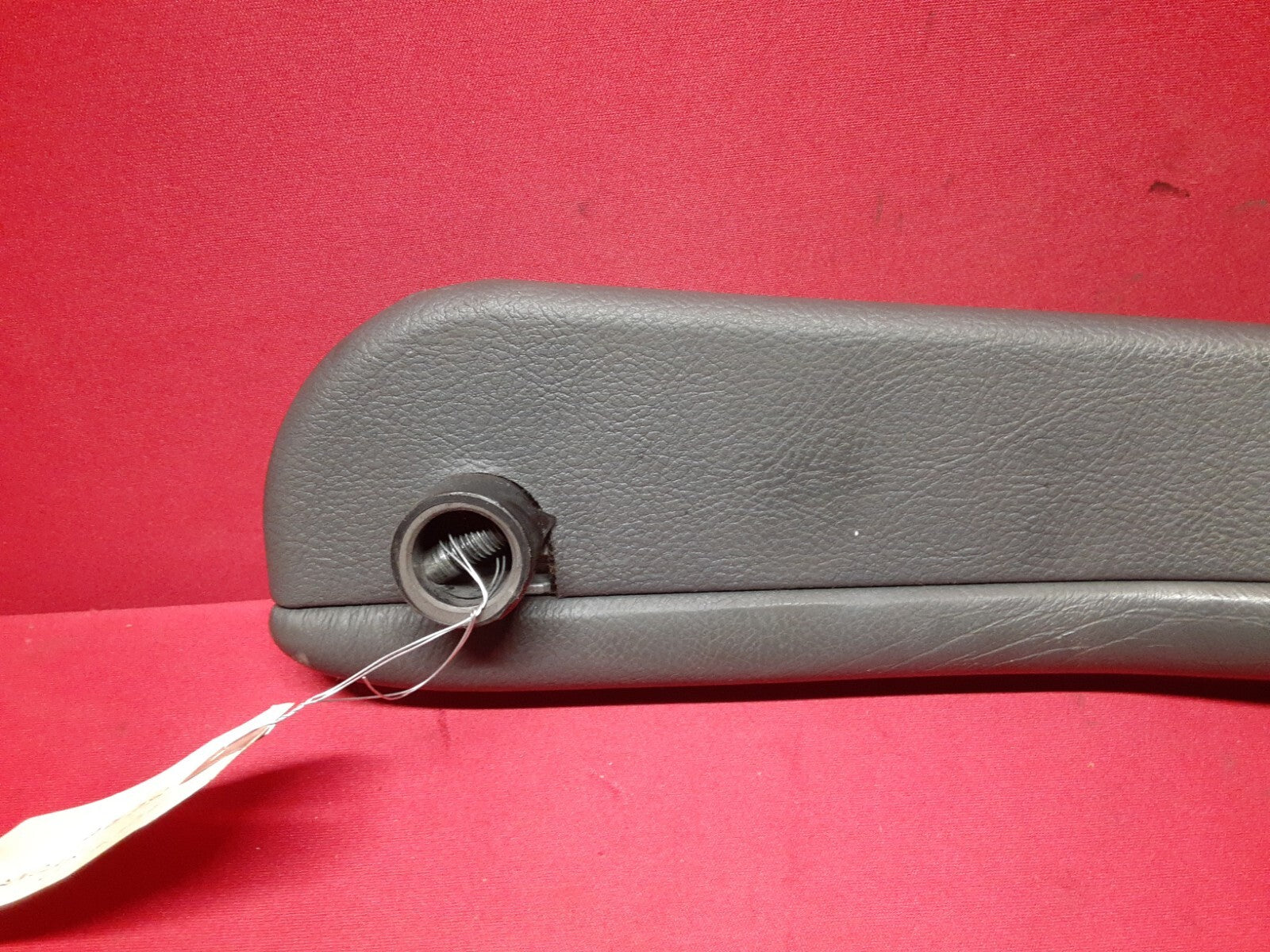 2003 - 2006 Range Rover HSE FRONT LEFT Seat Arm Rest Dark Gray HDA000030
