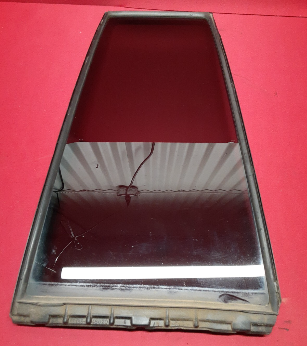 2001 - 2007 Toyota Highlander RIGHT REAR Door Quarter VENT Glass Window M2L3 AS3