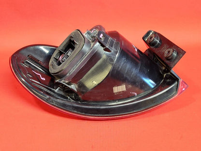 2009-2011 VW Tiguan RIGHT PASSENGER Outer Quarter Mounted Tail Light Lamp