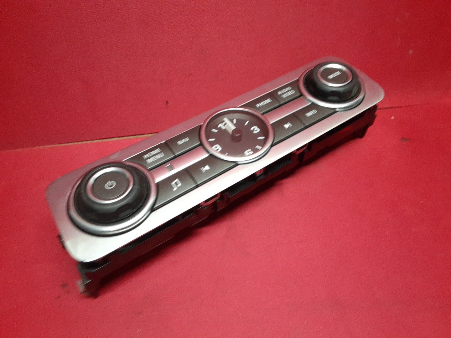2010 - 2016 Land Range Rover Radio Volume Menu Nav Control Unit w/ Analog Clock