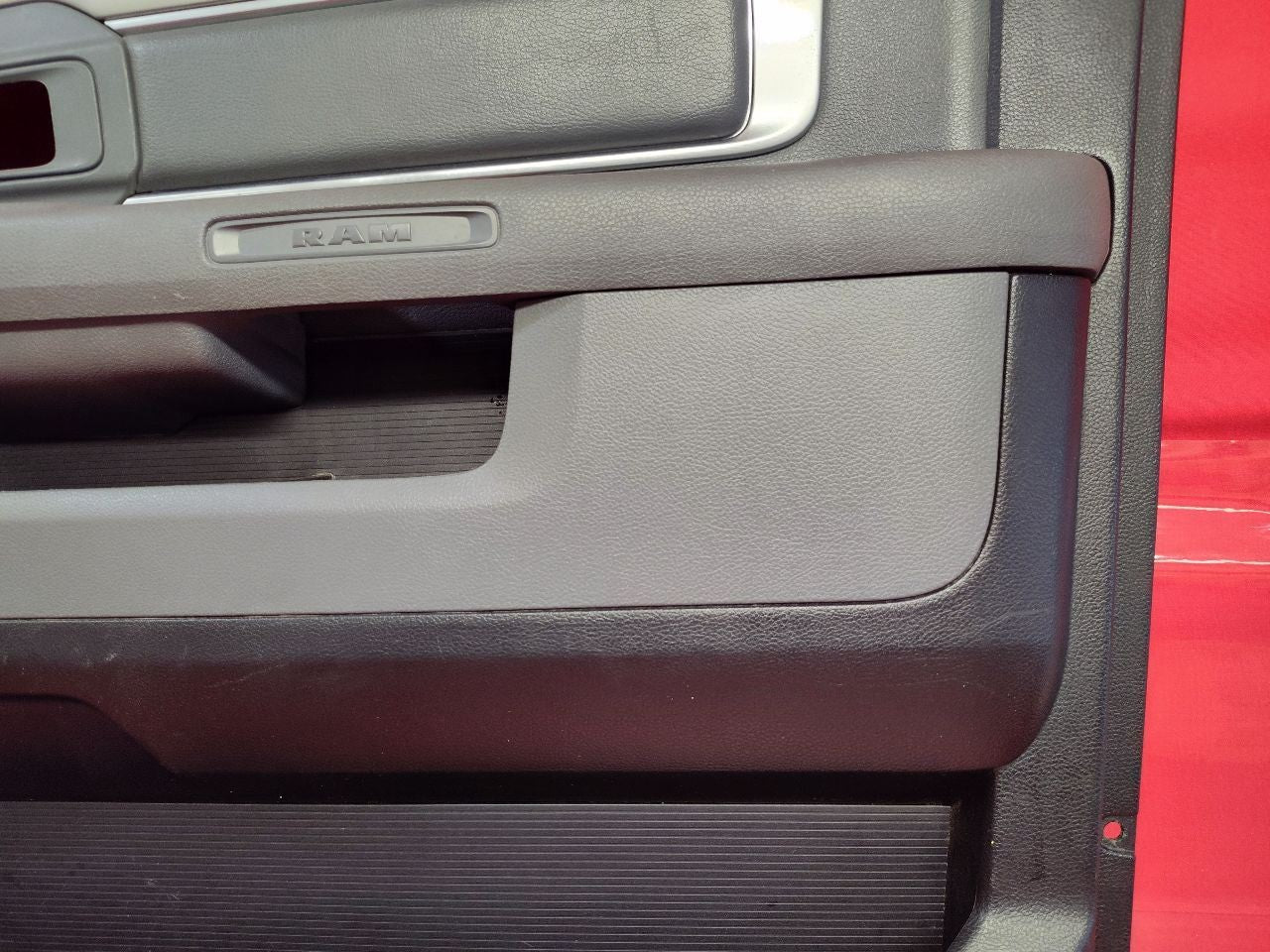 2013-2019 Dodge Ram HEMI Front Right Passenger Door Trim Panel -X8 Black / Grey