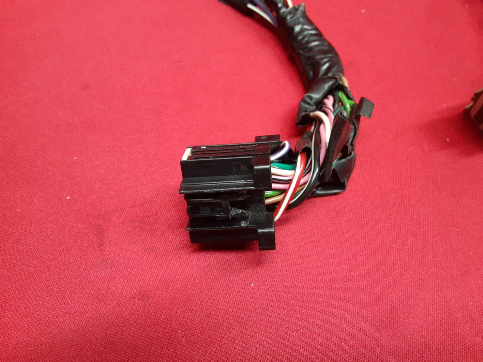 2009 2010 Chevy Traverse 2009 Buick Enclave Radio Navigation 20792739 PIGTAILS