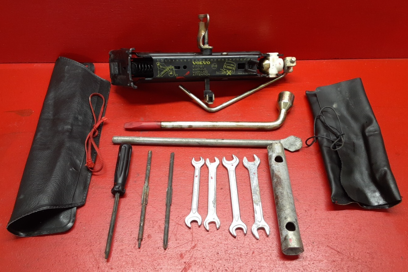 1998 1999 2000 Volvo S70 V70 Spare Tire Jack and Tools Set 9170161