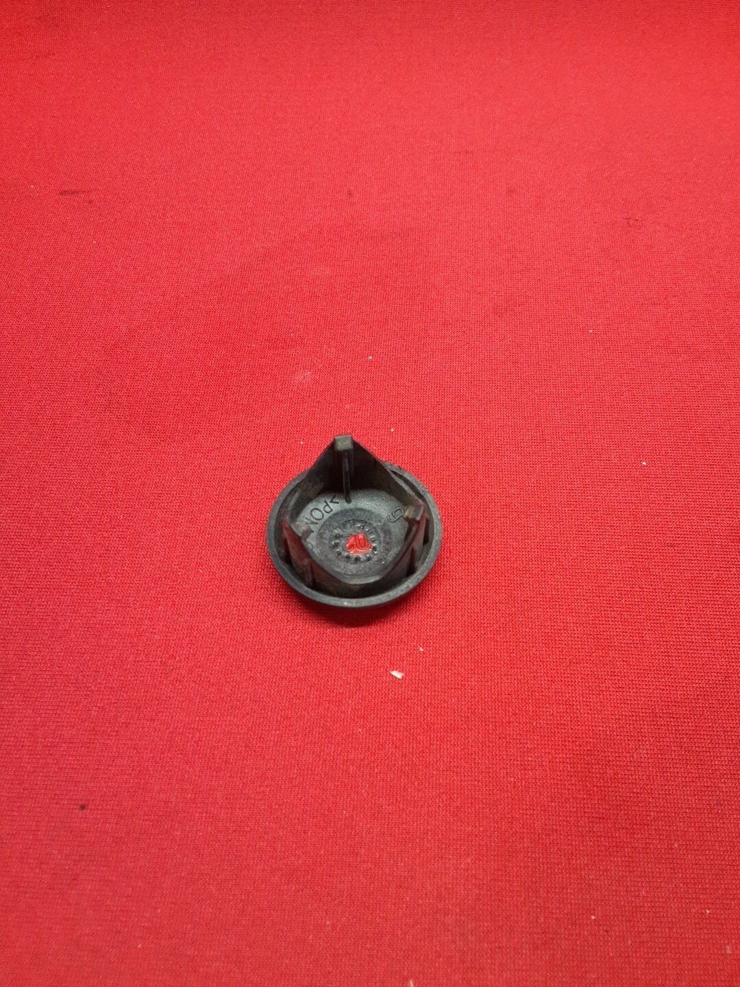 2004 Range Rover HSE Rear Wiper Blade Cap Black