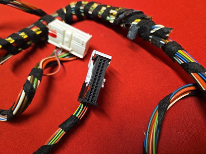 2006 Range Rover V8 Supercharged Interior REAR Quarter Panel Fuse Box - PIGTAILS