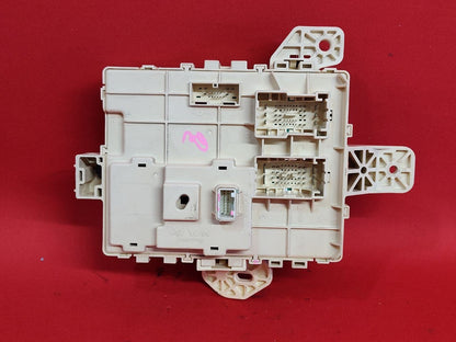 2016-2018 Kia Sorento Interior Cabin Fuse Box Junction Block 91950-C6550