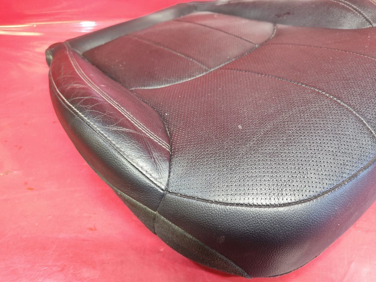2016-2019 Range Rover Evoque RIGHT PASSENGER Seat Cushion Perforated Leather