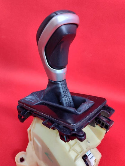 2018-2025 Mitsubishi Eclipse Cross Automatic Transmission Shifter Lever Set