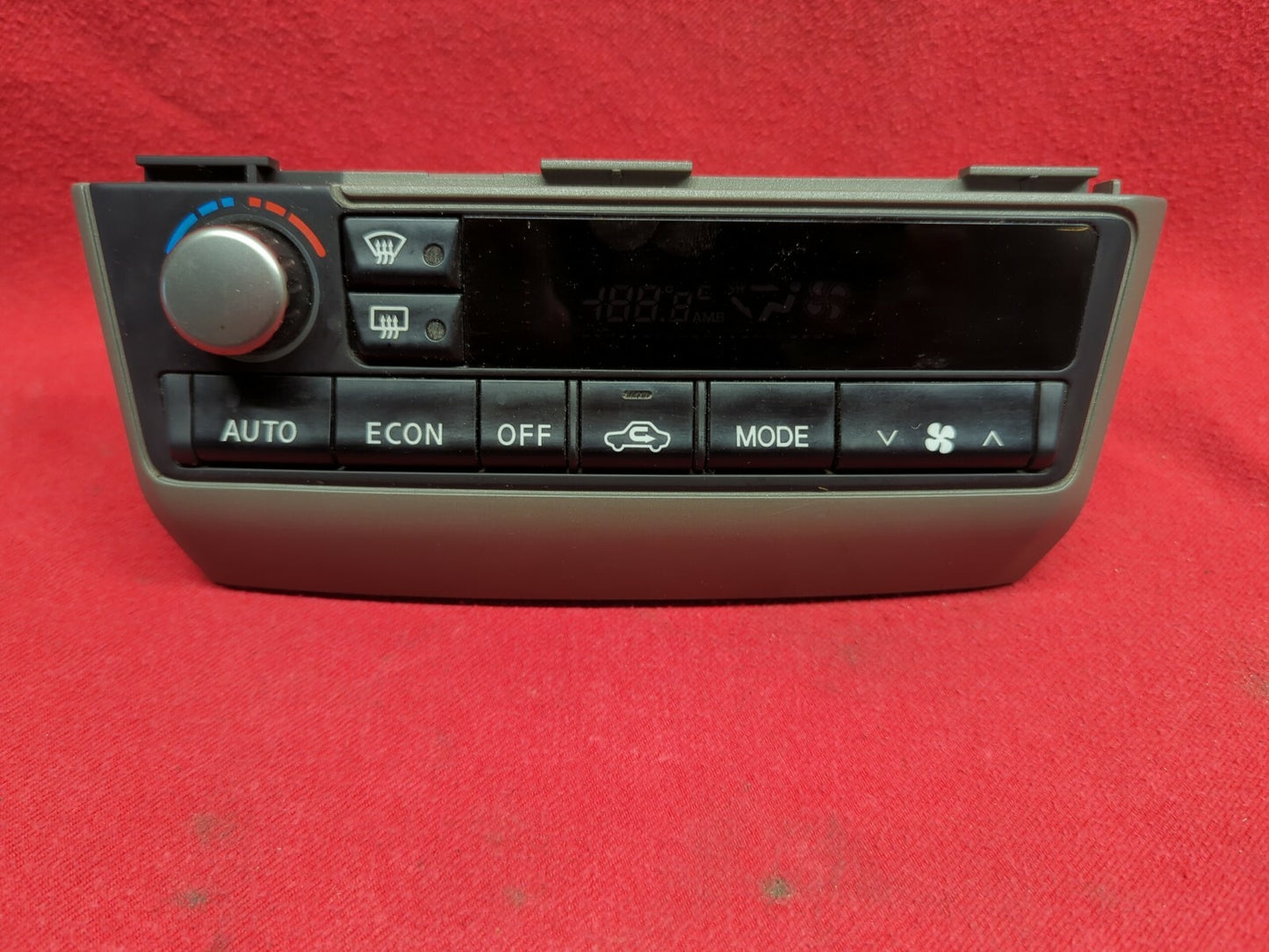 2002 2003 2004 Infiniti I35 Instrument Panel Hvac A/C Heat Climate Control Unit