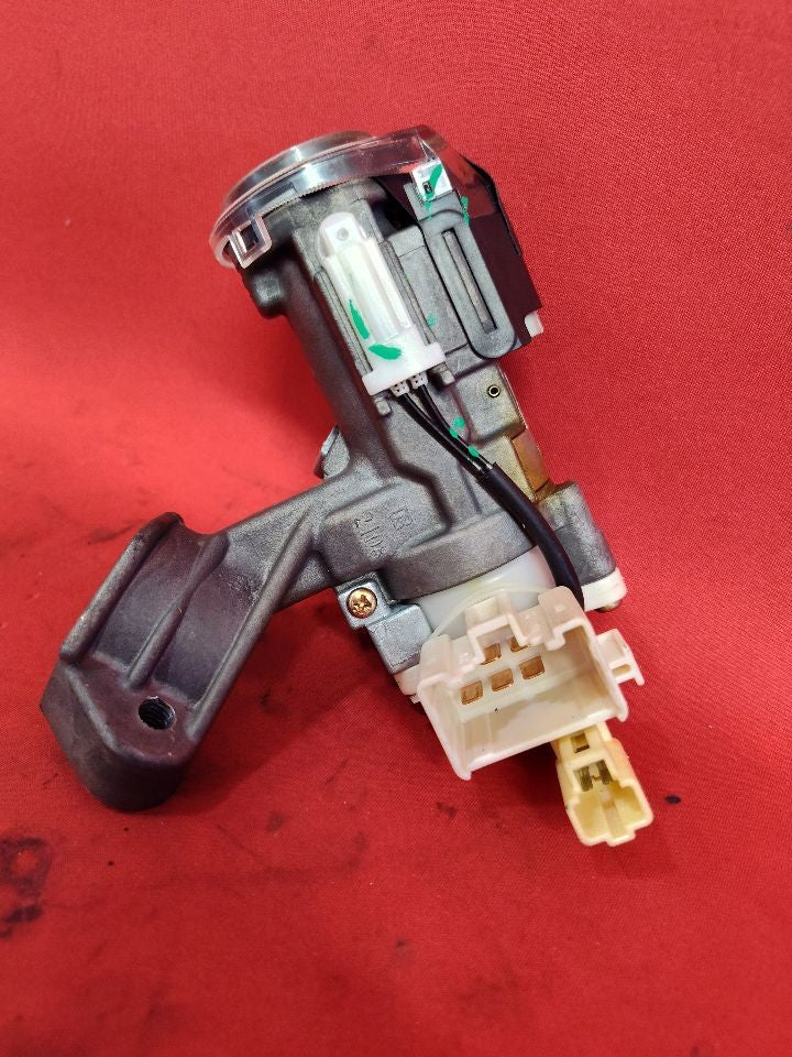 2002-2006 Toyota Camry SE LE Auto Trans US Built Ignition Lock Cylinder Key Set