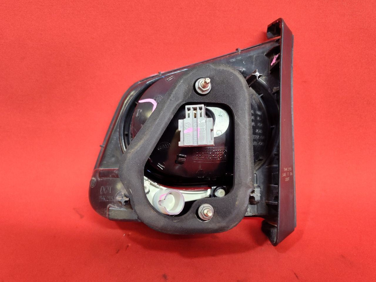 2009-2011 VW Volkswagen Tiguan LEFT DRIVER Inner Hatch Mounted Tail Light Lamp