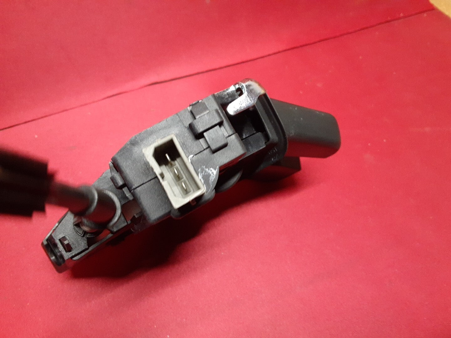 2004 - 2017 Audi Trunk Deck Lid Latch Lock Actuator 4F5-827-505-D