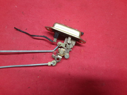 2006 2007 2008 Chevrolet Chevy Aveo Trunk Latch Lock Release Actuator w/ Rods