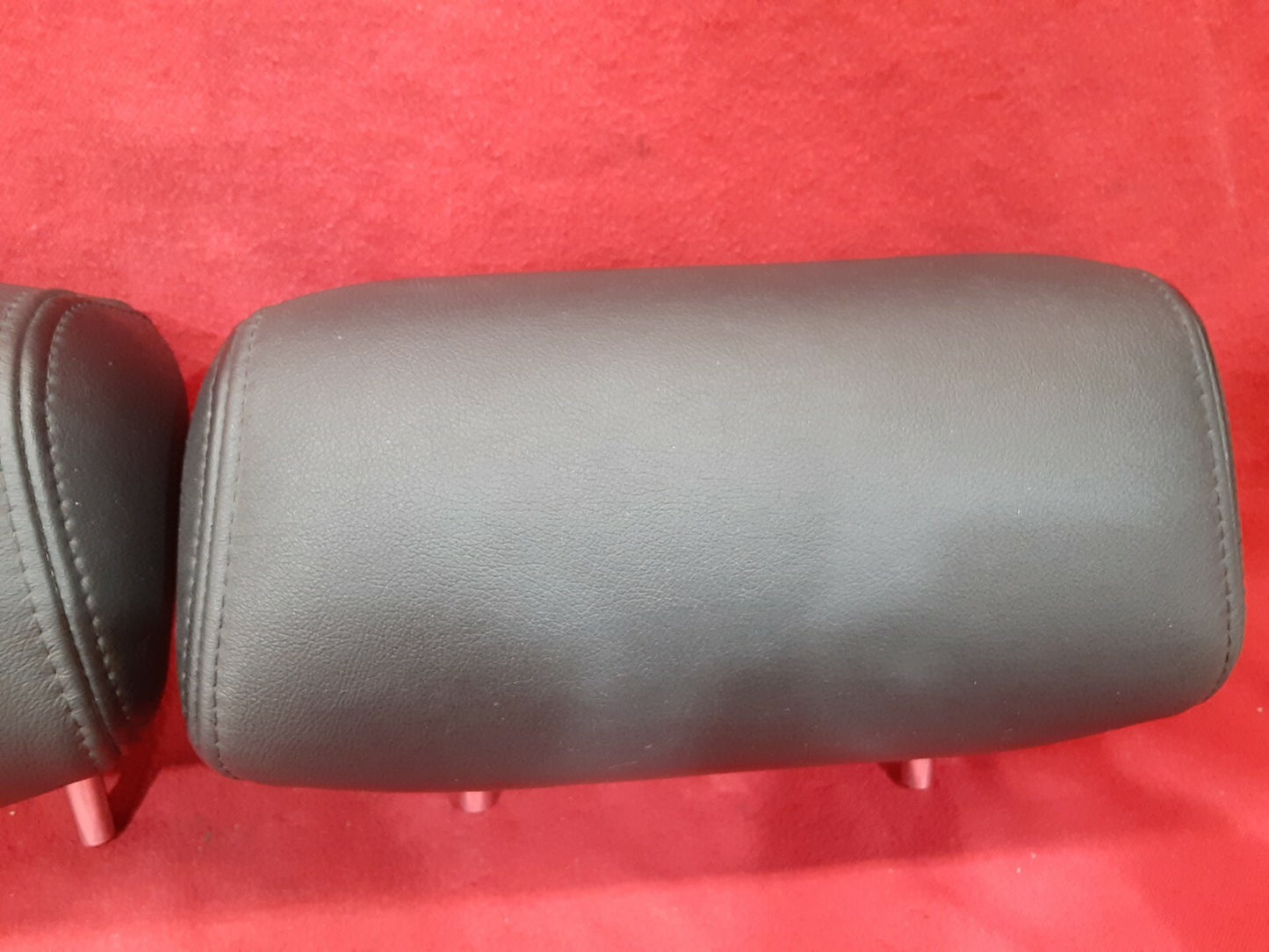 2004 - 2008 Nissan Maxima Leather Rear Left Right Headrest Set Black