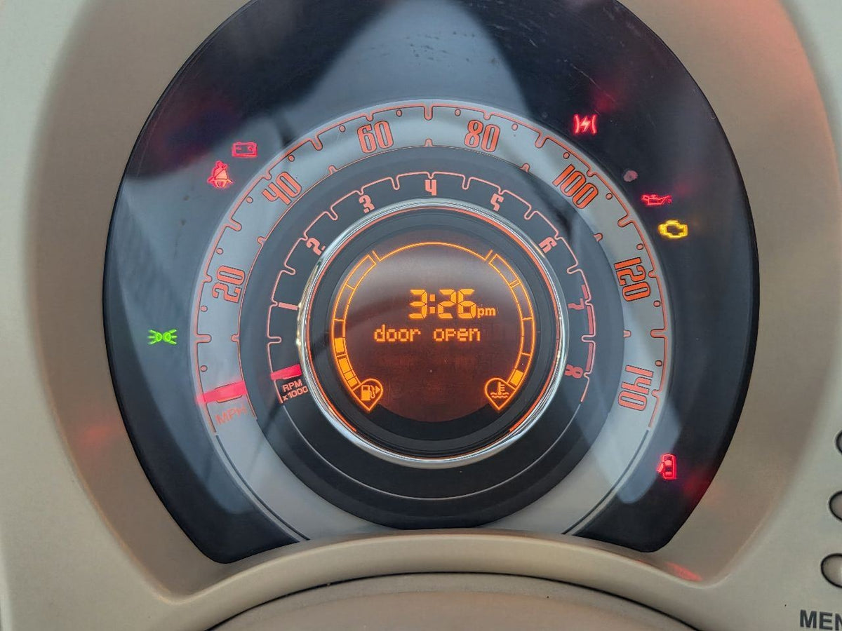 2013 Fiat 500 1.4L Speedometer Instrument Cluster MANUAL TRANSMISSION / MPH
