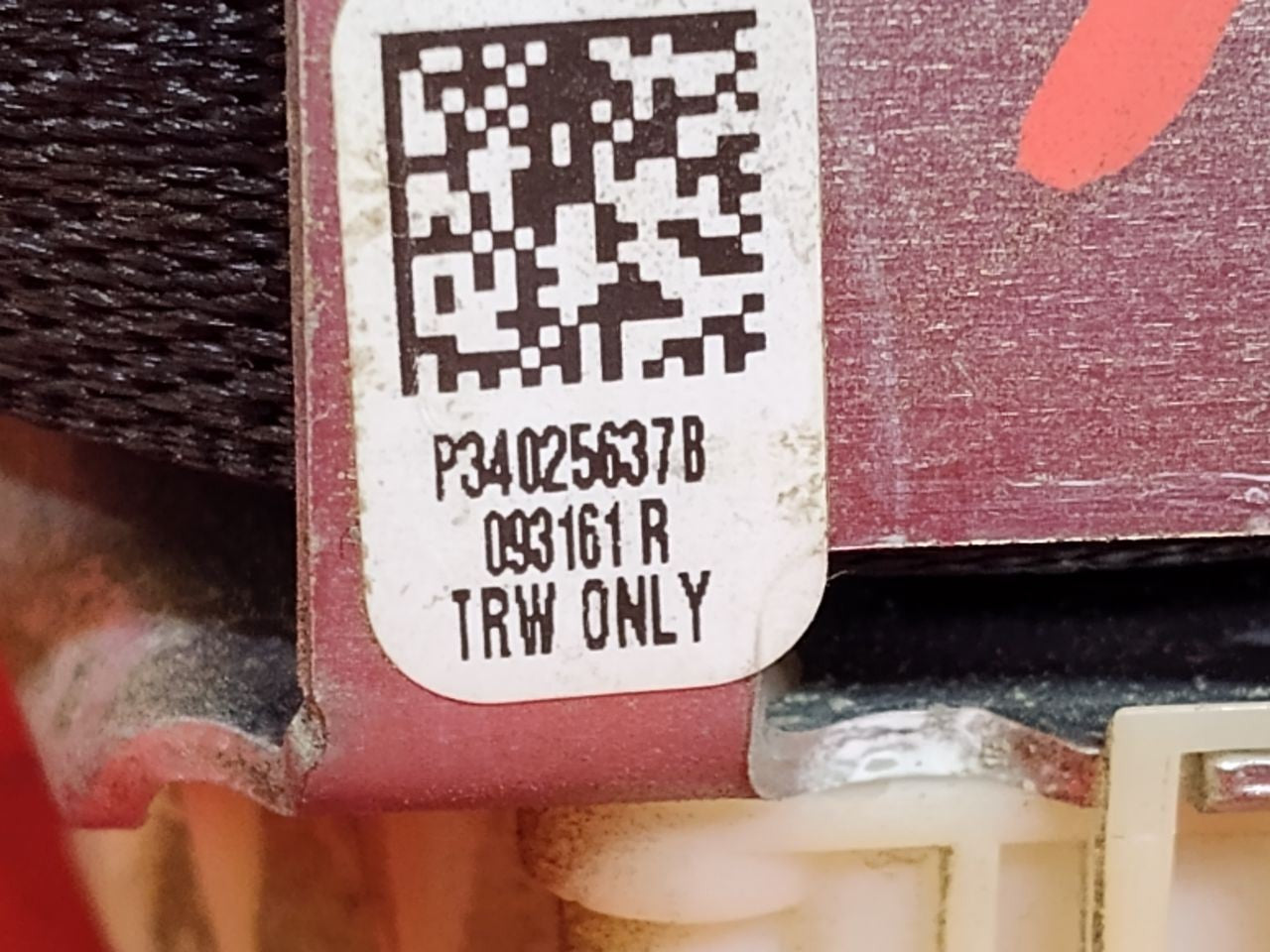 2013-2019 Dodge Ram REAR 2nd Row Left -or- Right Outer Seat Belt Retractor