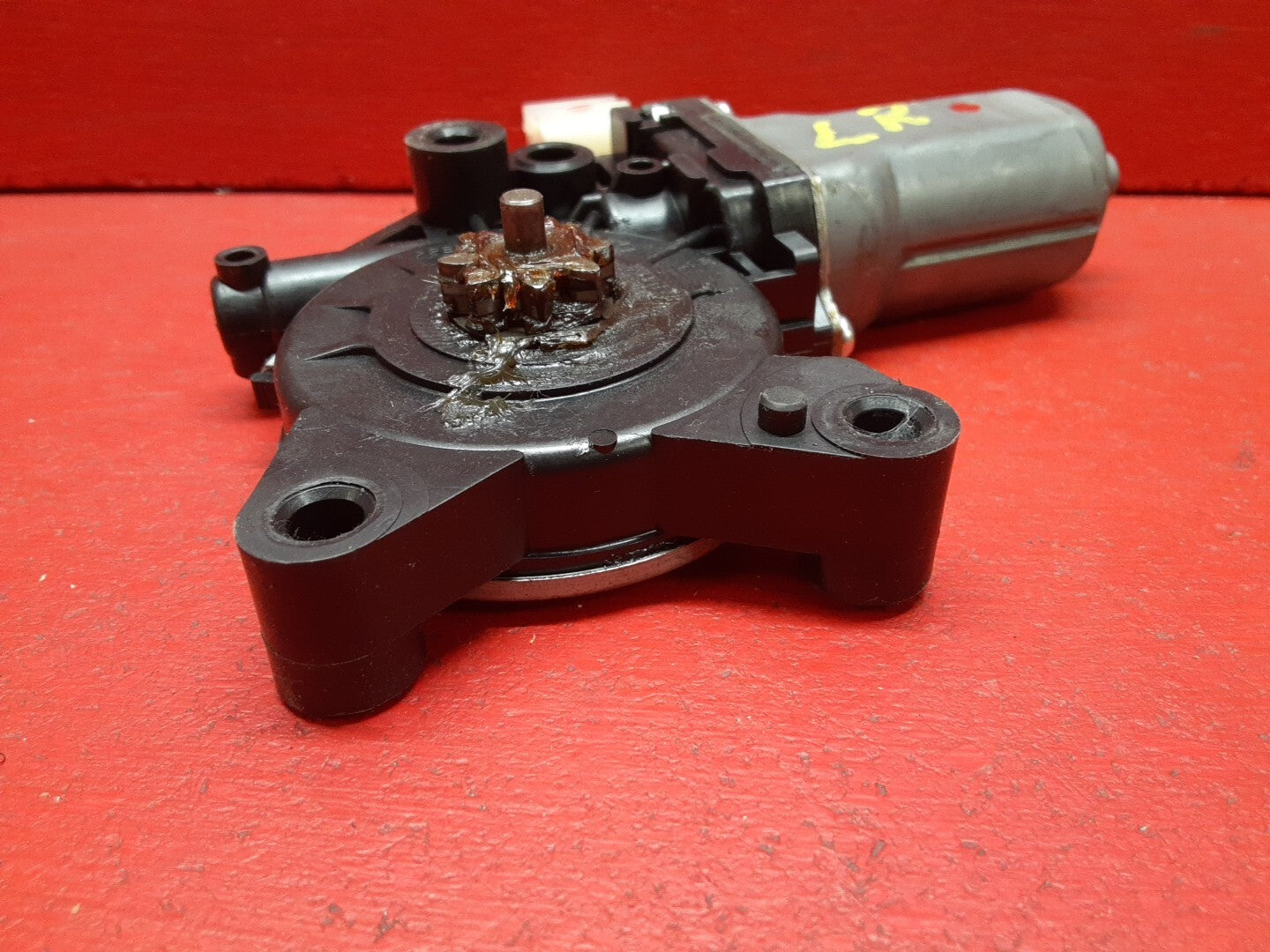 2009 - 2014 Kia Soul Forte Koup Sedona REAR LEFT DRIVER SIDE Window Motor