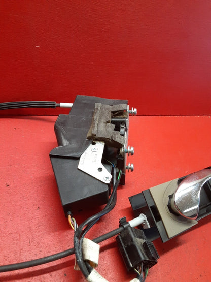 1997- 2002 Jaguar XK8 X100 Front Right Door Lock Latch Actuator W/ Handle