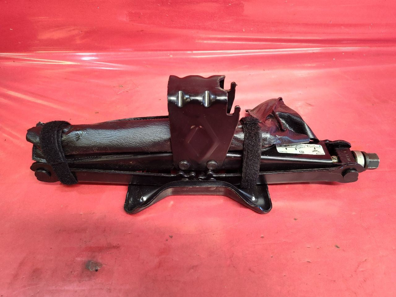 2007-2017 GMC Chevy Buick SUV Emergency Spare Tire Scissor Jack + Tool Set