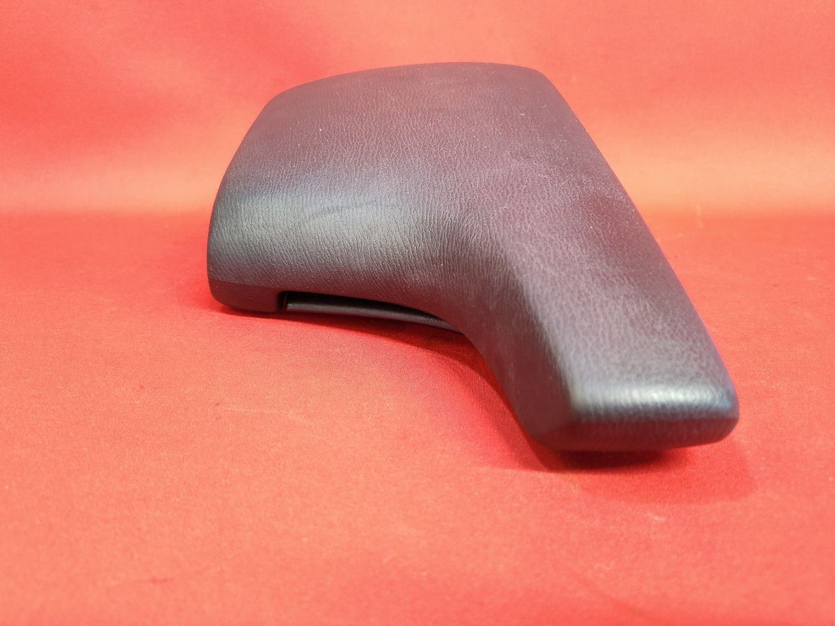 2014 2015 2016 Mazda3 Center Console Armrest Lid JAPAN BUILT w/ Vinyl Black