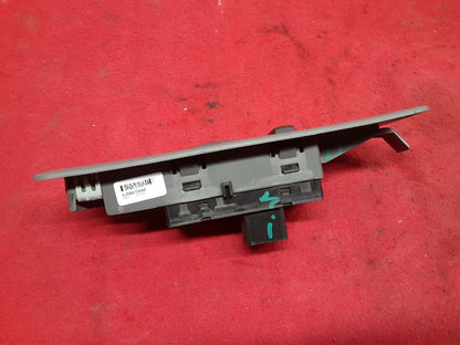 2004 2005 2006 Dodge Durango RIGHT PASSENGER Window Lock Switch Bezel Slate Gray