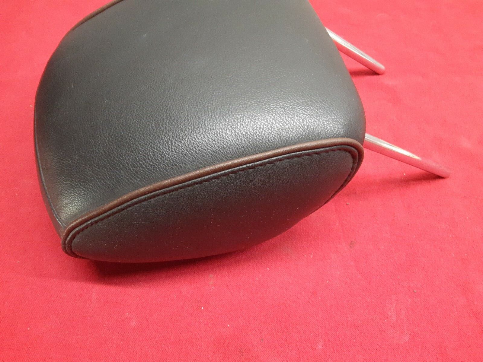 2010 2011 2012 Lincoln MKZ - Headrest - Black with Brown Edges- LH / RH