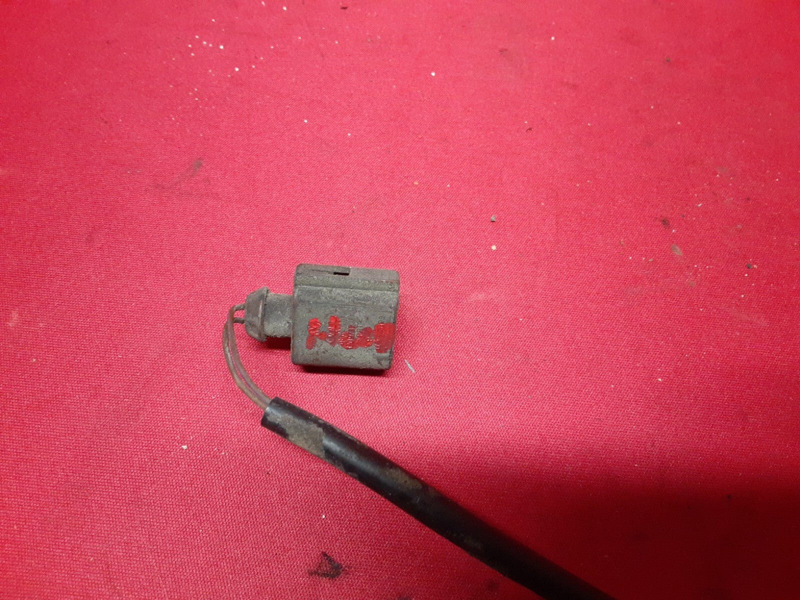 1998 - 2005 Audi A6/Allroad Hood Lock Latch 	 8L08-23-509-E   PIGTAIL WIRE