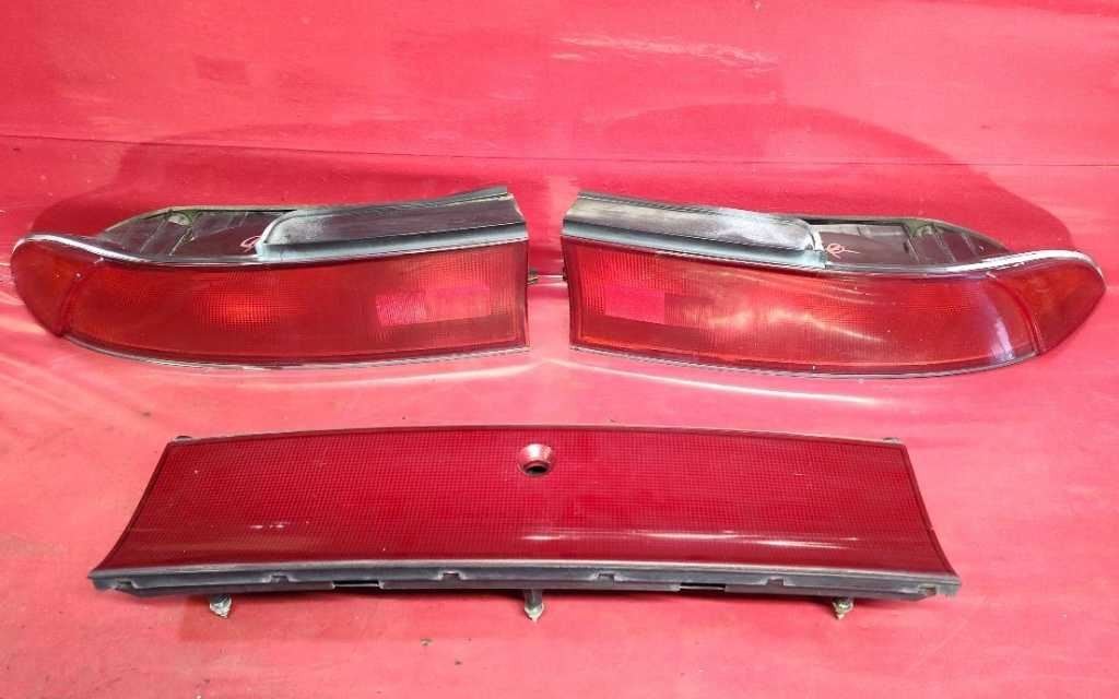 1995-1999 Mitsubishi Eclipse SPYDER 2G Tail Light Lamp Center Left Right Set