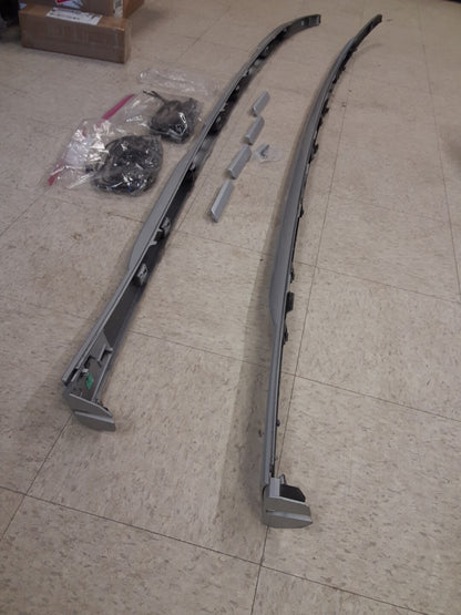 2013 Infiniti JX35 / 2014 Infiniti QX60 Roof Rack Rail Set - K23 Silver Metallic