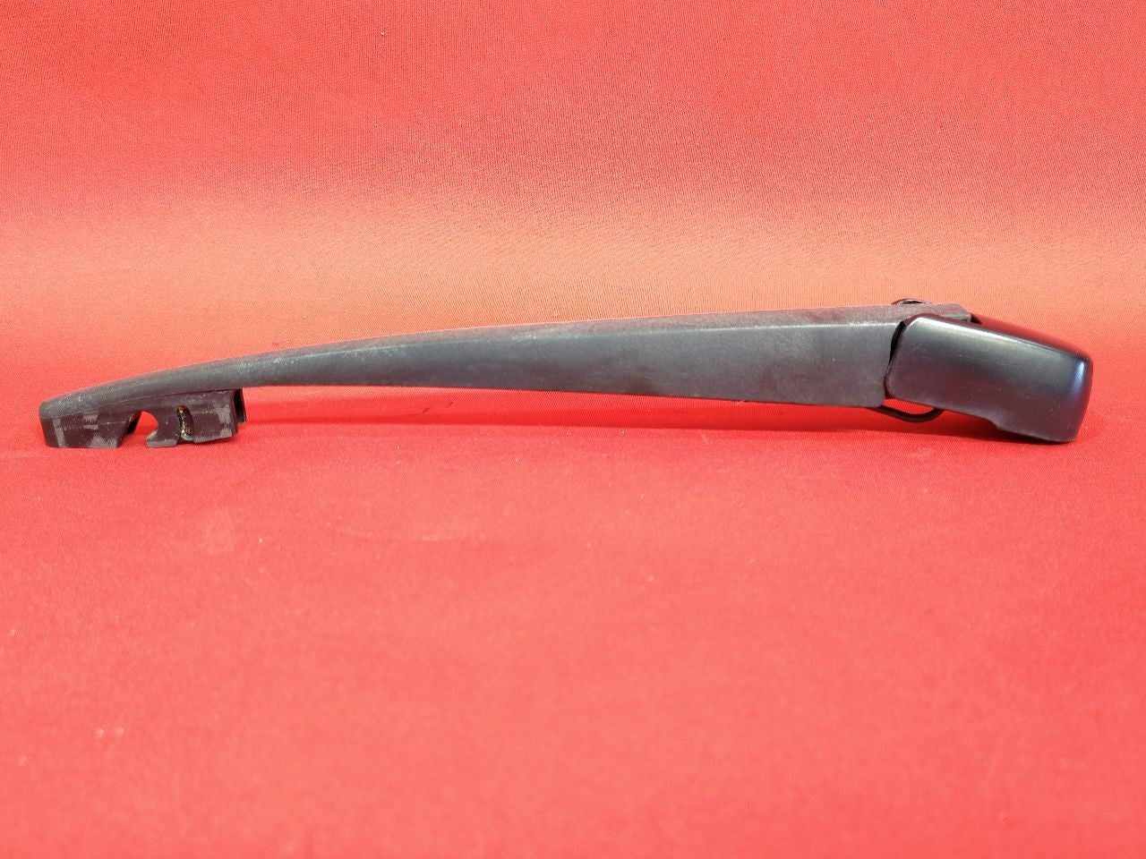 2005-2009 Subaru Hatchback Liftgate Tailgate Hatch Glass Wiper Arm 86532AG09C