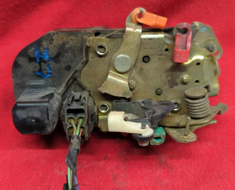 2006 2007 2008 2009 2010 Mopar Dodge Chrysler FRONT LEFT Door Latch Actuator