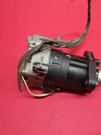 2002 - 2005 Chevy Olds Pontiac Ignition Switch Lock Housing & Cylinder  22737173