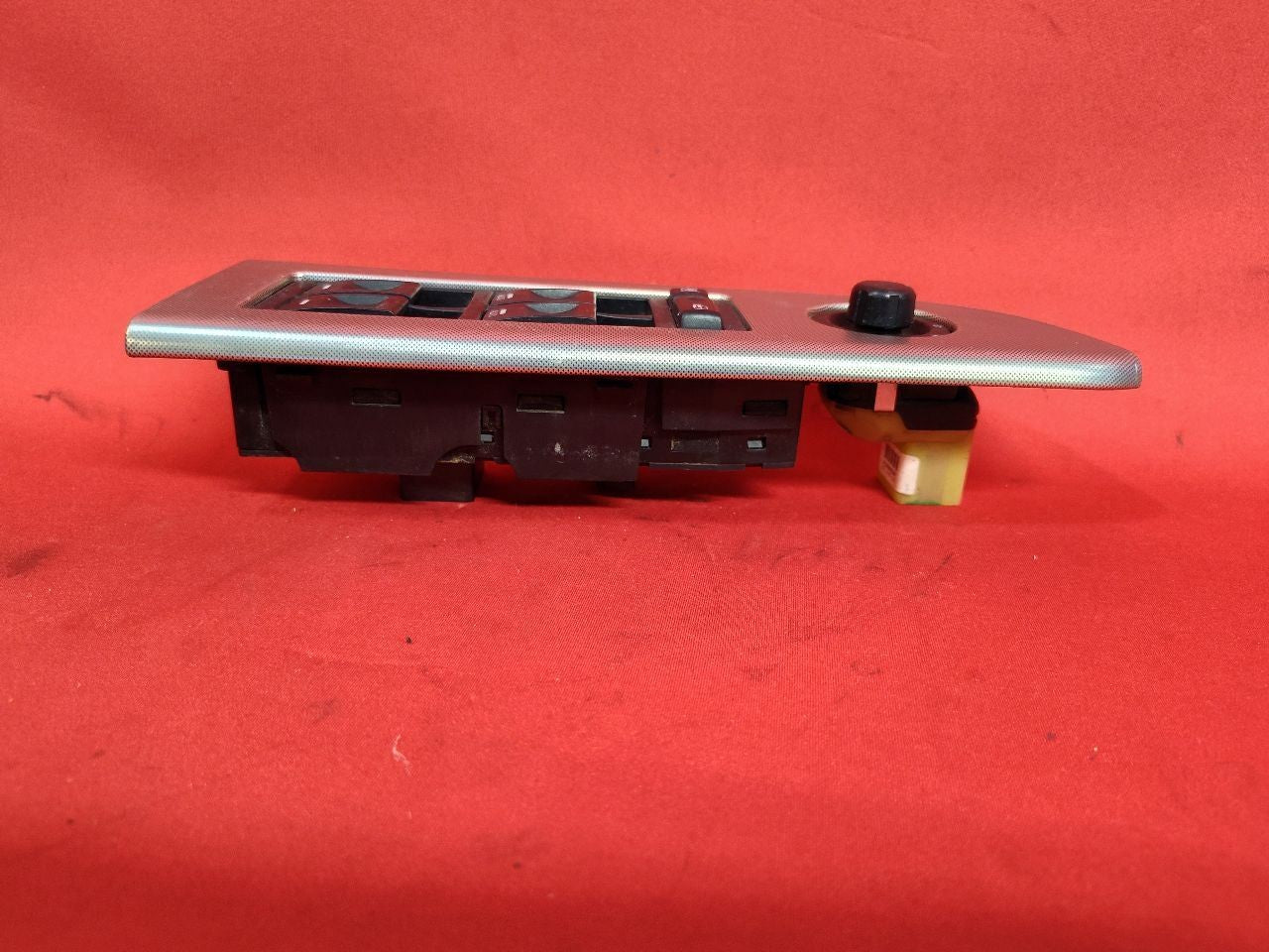 2005-2007 Jeep Grand Cherokee FRONT LEFT Driver Master Window Switch w/ Bezel