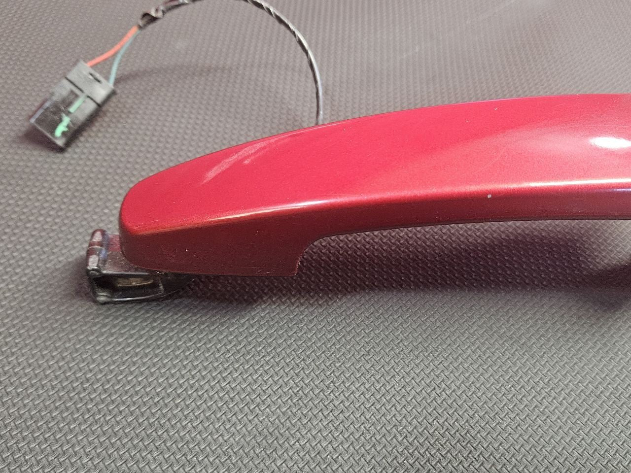 16-25 Chevrolet GMC Front Rear Left Right Exterior Door Handle 434B Glory Red
