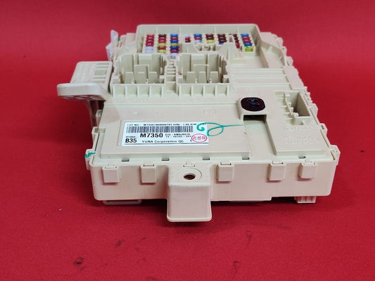 2019-2021 Kia Forte Interior Fuse Box Junction Block Halogen Lamp Option