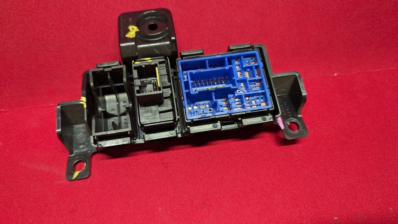 2011-2017 Infiniti QX56 QX80 Wing Door Mirror Power Tilt Power Door Switches