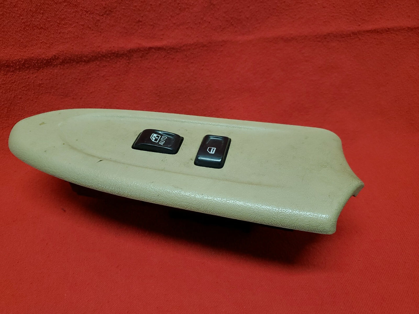 2005 2003 2004 2005 Chevrolet Chevy Trailblazer RIGHT FRONT Window Switch