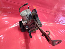 2015 Subaru Legacy & Outback Anti Lock Brake ABS Pump Module w/ Eyesight