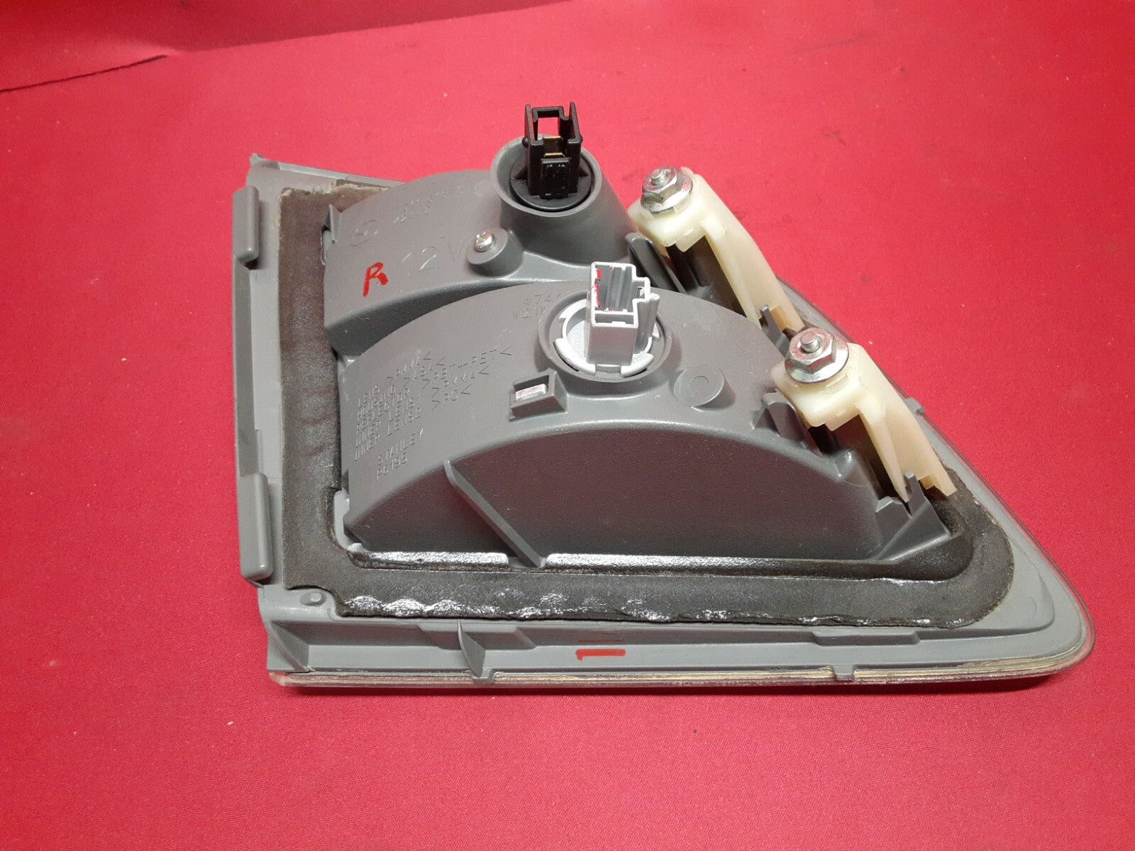 2007 - 2009 Mazda CX9 CX-9 RIGHT PASSENGER Tail Light Lamp on Hatch TD11-51-3F0G