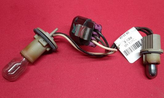 2008 - 2012 Buick Enclave RIGHT PASSENGER Inner Tailgate Tail Light BULB HARNESS