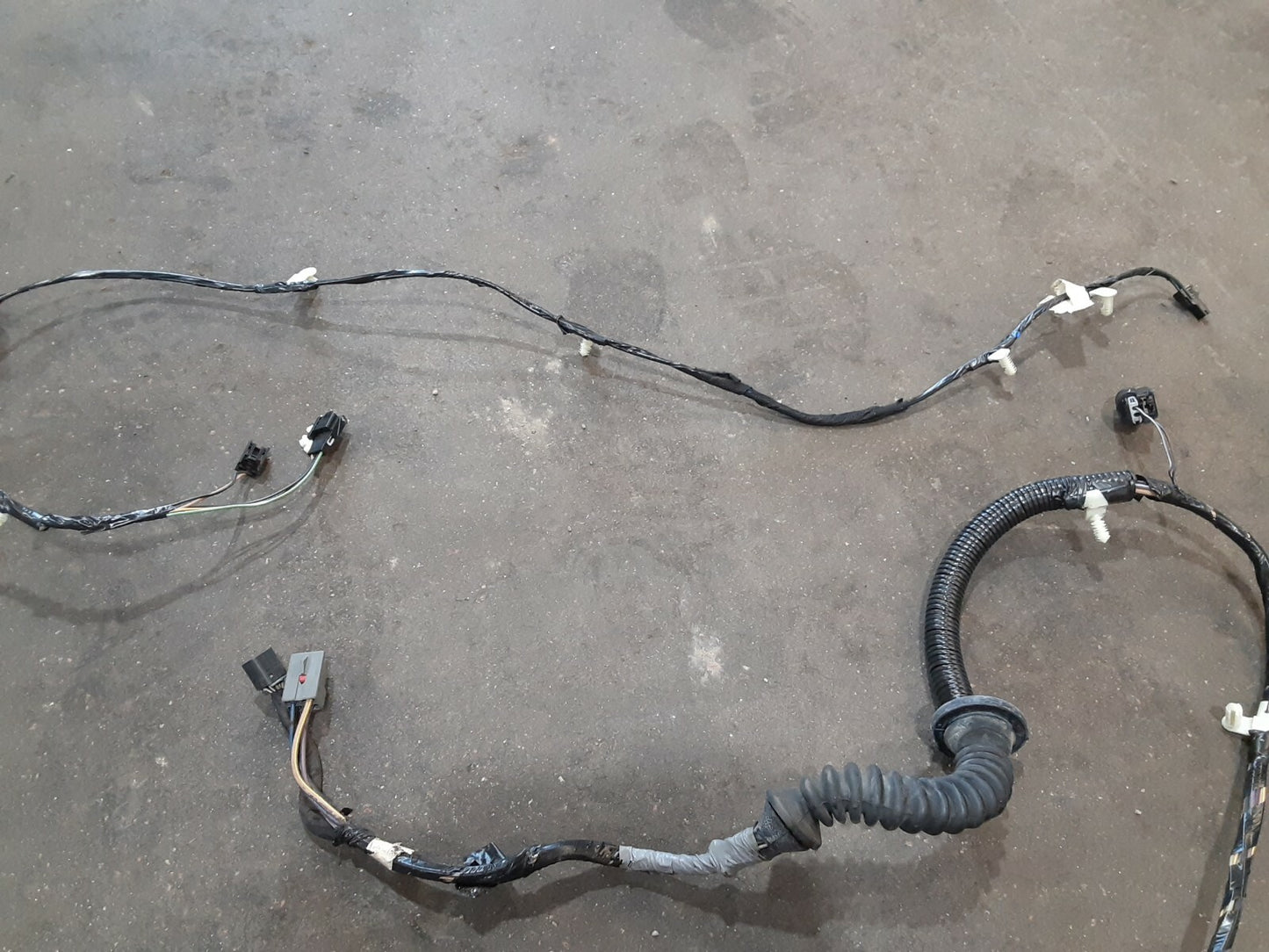 2007 - 2010 Ford Edge Rear Hatch / Liftgate Harness 8T4T14A583AE