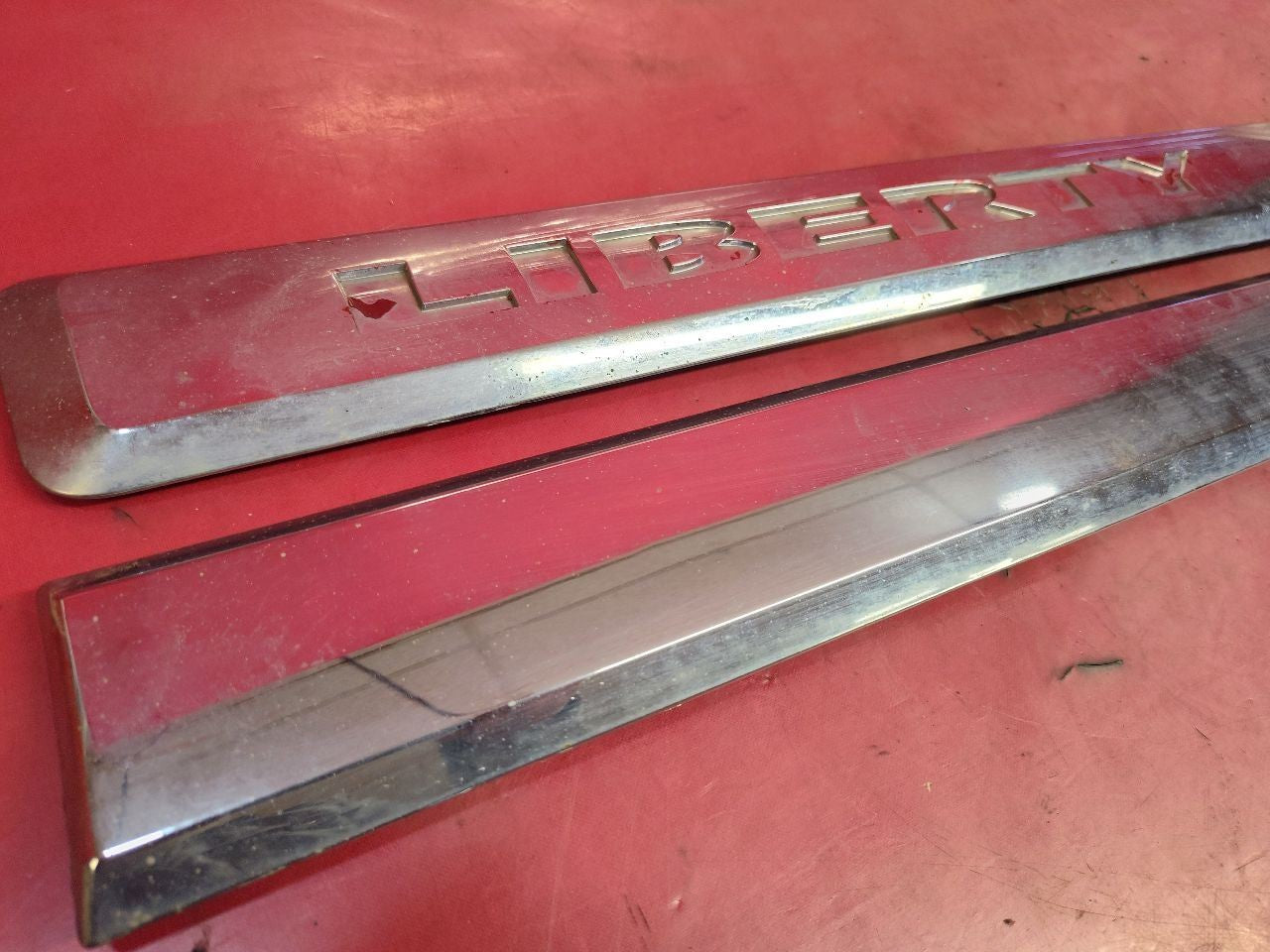 2008-2012 Jeep Liberty Exterior Door Panel Silver Chrome Trim Molding Strip Set