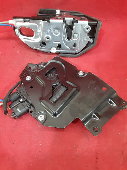 2012 - 2018 6 Series BMW / Gran Coupe Rear Right Door Lock  W/ Actuator / Latch