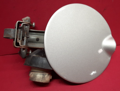 2001 - 2004 Jeep Grand Cherokee Fuel Filler Door PFF: Light Pewter 55135514AB